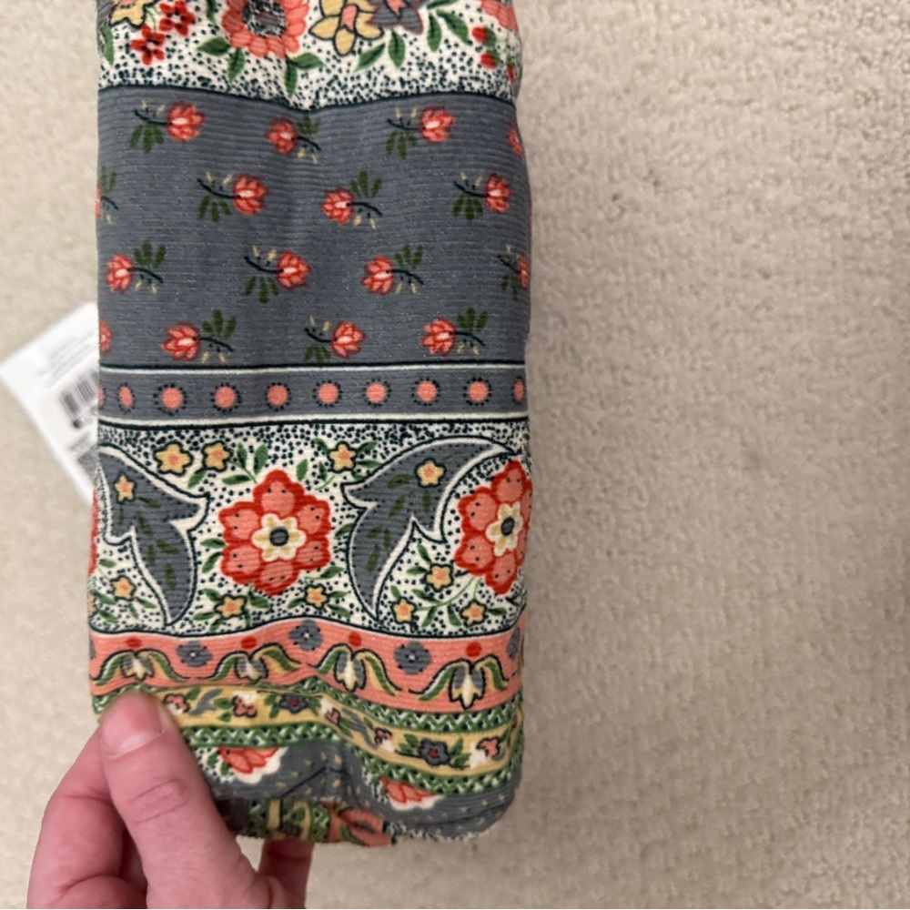 Sézane Floral Patterned Pouch Toiletry bag - Picture 6 of 6